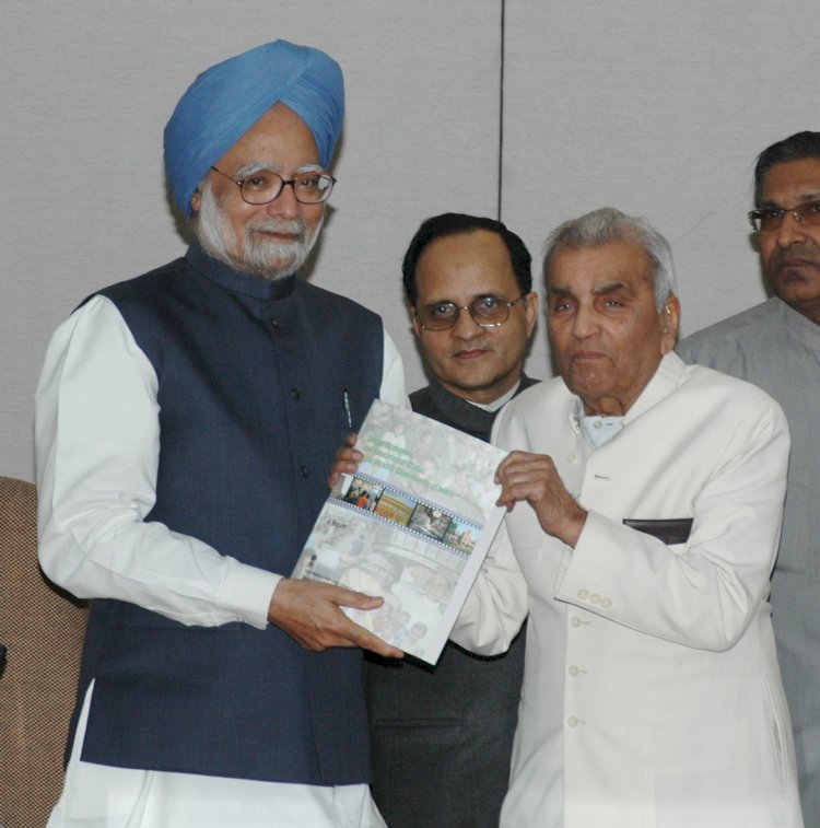 അറബിക് സര്‍വകലാശാല സര്‍ക്കാര്‍ നടപടിയില്‍ പ്രതിഷേധം ശക്തമാവുന്നു