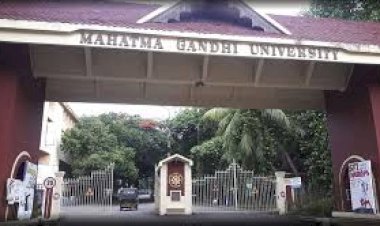 അറബിക് ഒഴിവാക്കി: എം.ജി സര്‍വകലാശാലക്ക് നോട്ടീസ്